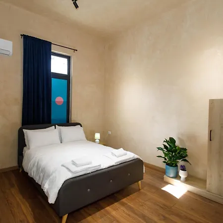 住宿加早餐酒店 Sa 24 3*