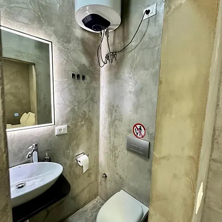 Sa 24 Bed and breakfast Tirana