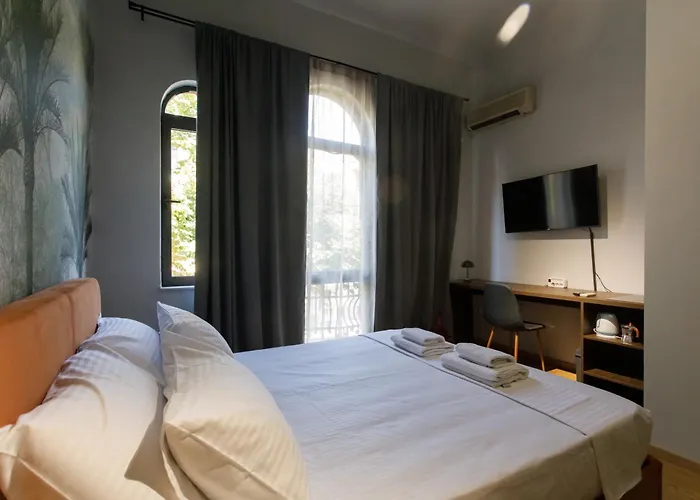 Oda ve Kahvaltı Sa 24