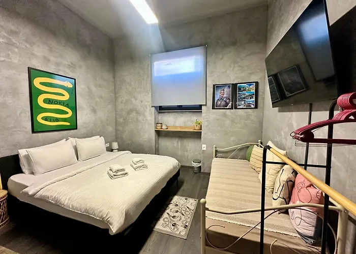 Oda ve Kahvaltı Sa 24 3*