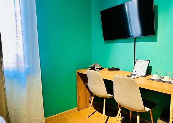 Oda ve Kahvaltı Sa 24