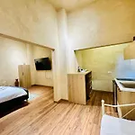 Bed & Breakfast Sa 24 Tirana