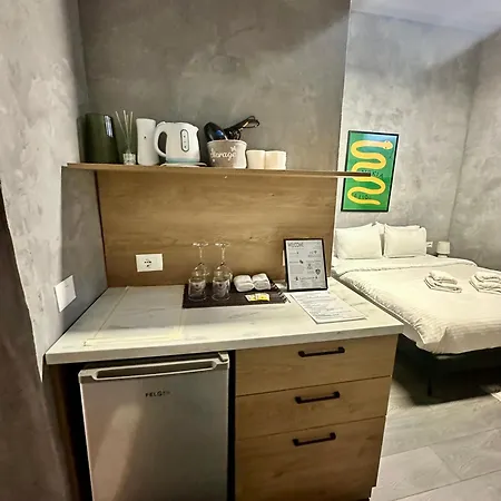 Sa 24 فندق مبيت وإفطار تيرانا