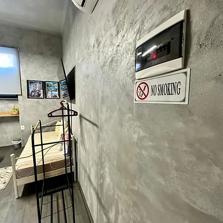 فندق مبيت وإفطار Sa 24